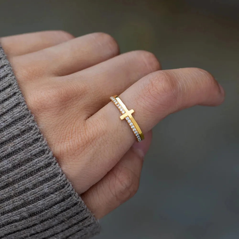 925 Sterling Silver Cross Ring by eprolo