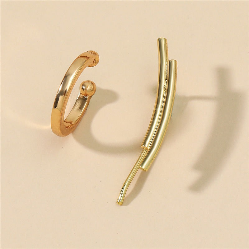 Women's gold diamond studded ear bone clip without ear holes, fashionable and integrated geometric ear clip, leaf shaped ear clip