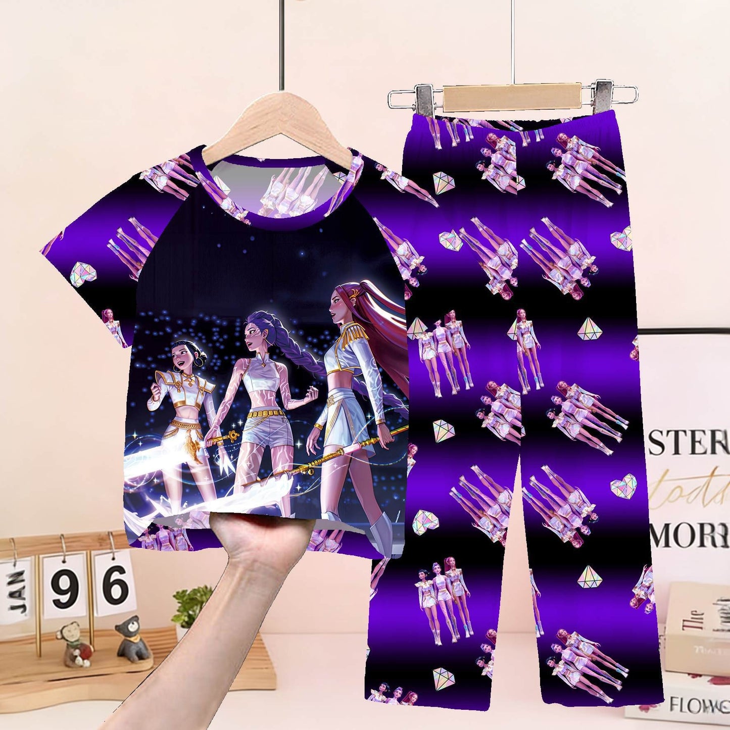 Foreign trade children's pajamas, spring and summer short-sleeved trousers, cartoon Sharjah men's group K-POP girl group middle and adult children's loungewear