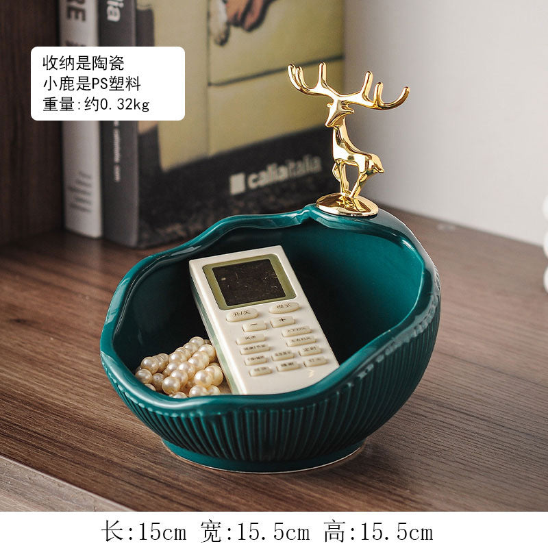 Entrance door, key, sundries, storage ornaments, living room, shoe cabinet, decorations, light luxury handicrafts, housewarming