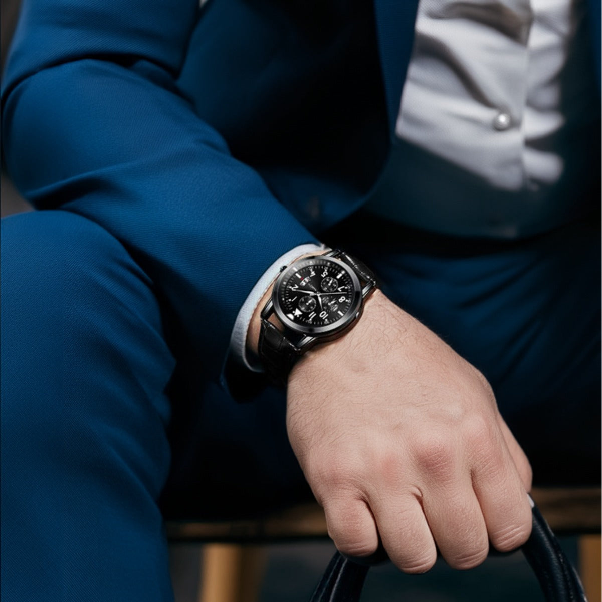 Foreign trade hot direct sales new men's watch student men's luminous waterproof sports leather strap black quartz watch