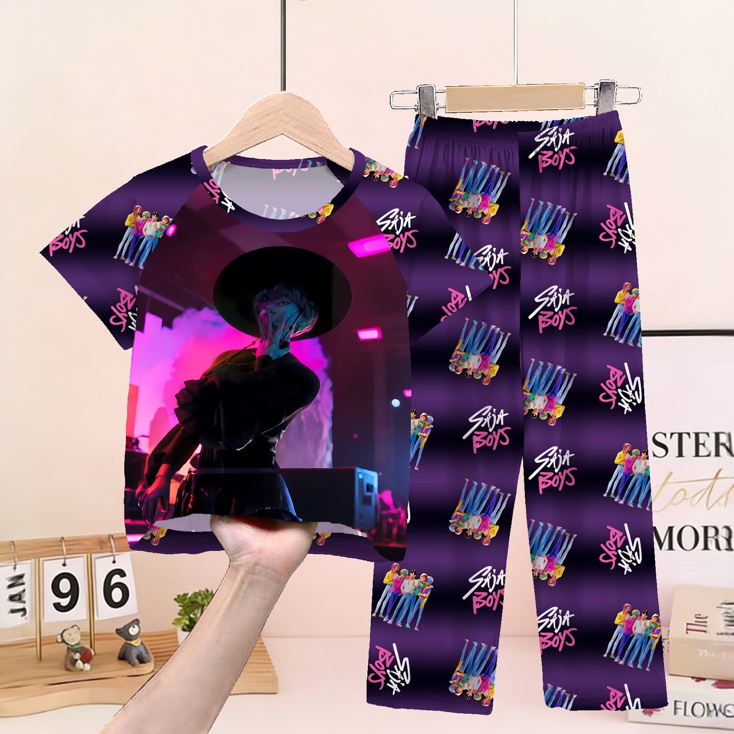 Foreign trade children's pajamas, spring and summer short-sleeved trousers, cartoon Sharjah men's group K-POP girl group middle and adult children's loungewear